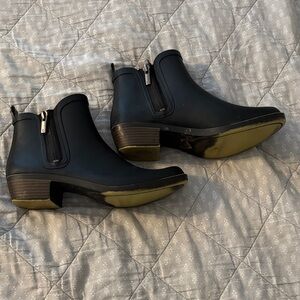 Lucky Brand Black Ankle Rain Boots
